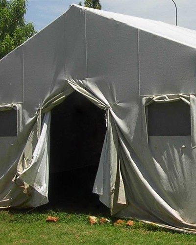 Изготавливаем солдатские палатки в Молочанске вместимостью <strong>до 70 человек</strong>